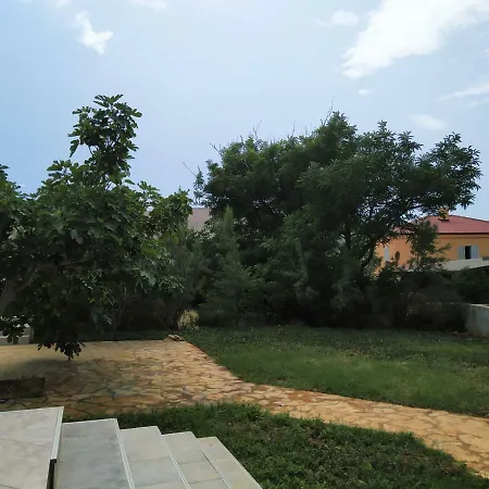 Matea Pag Apartment